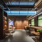 Pretty House Lujiazui Branch